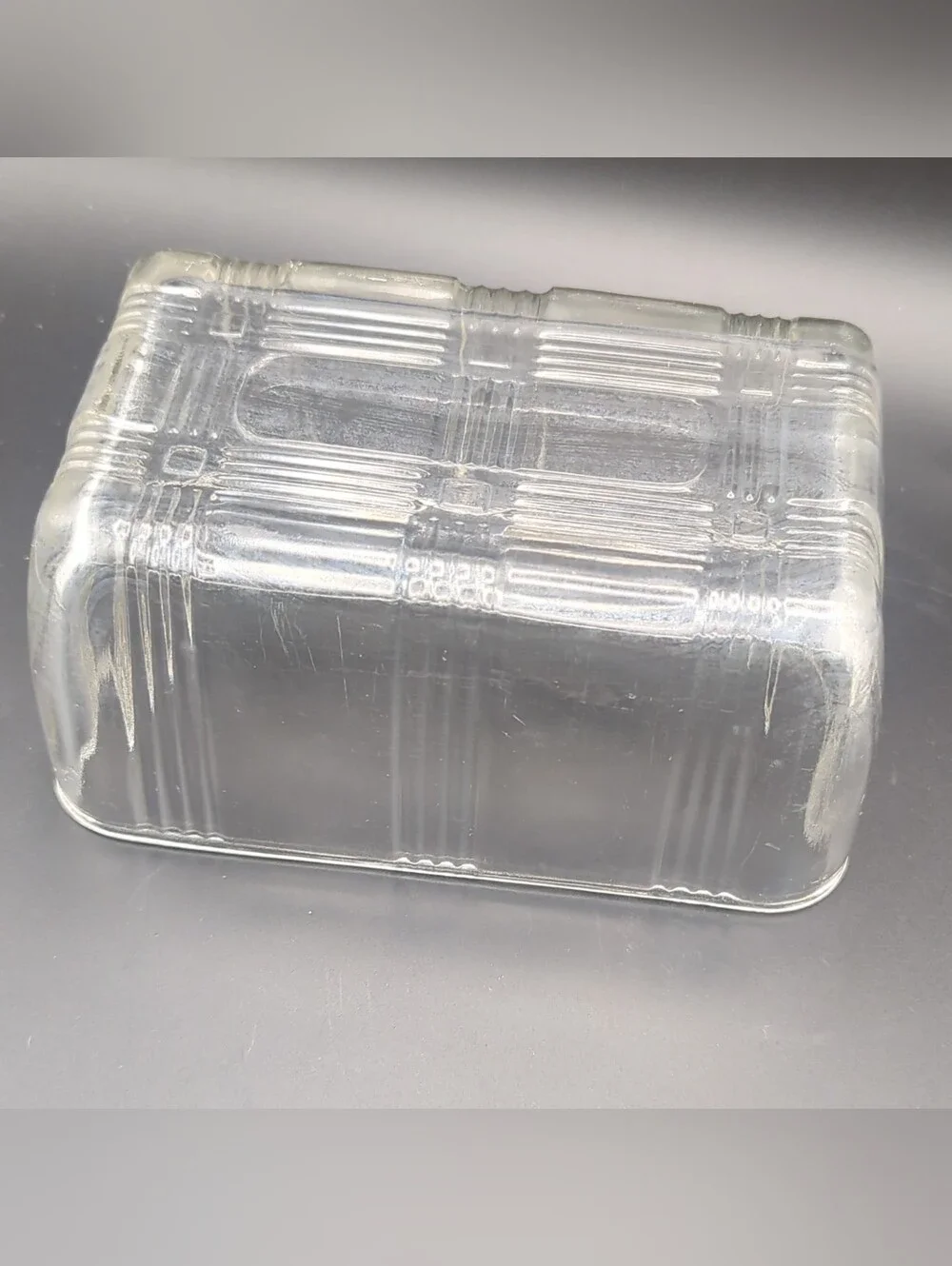 Clear Vintage Glass Refrigerator Dish with Lid - Transparent Basketweave